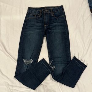 Just Black Dark Wash Distressed Blue Jeans Size: 25